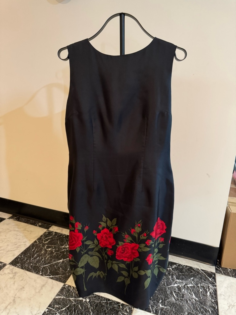 Casual Corner 100% Silk Rose Print Shift Dress Black Red Vintage Minimalist 10